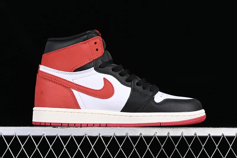 All Categories Air Jordan Jordan Series Basketball Shoes Air Jordan 1 High Air Jordan 1 Retro High OG Black and White Red Toe Six Crown Poker Basketball Shoes 555088-112